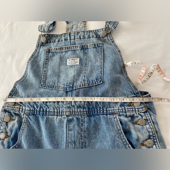Levi's® Premium vintage women’s red tab overalls. Wide leg. Pockets.Size Medium. - Picture 12 of 15